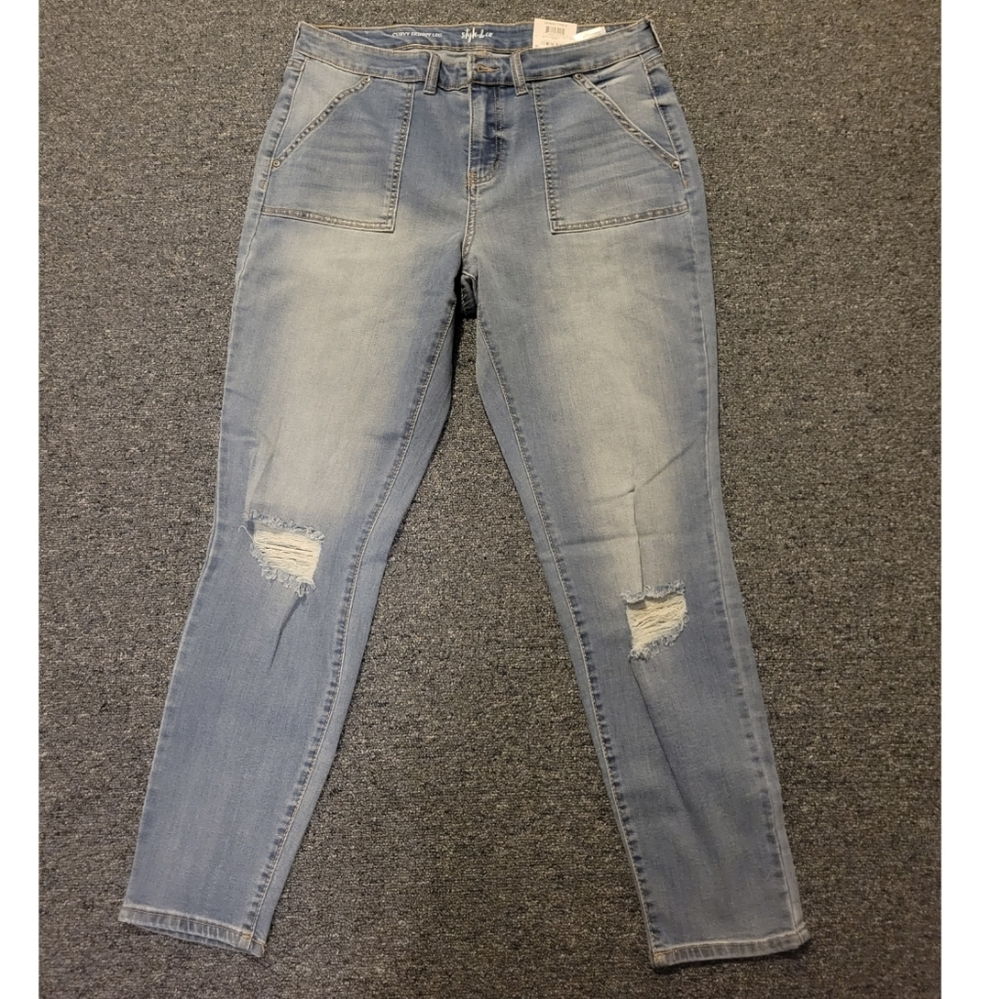 Style & Co Skinny Distressed Curvy Jeans. Sz. 12